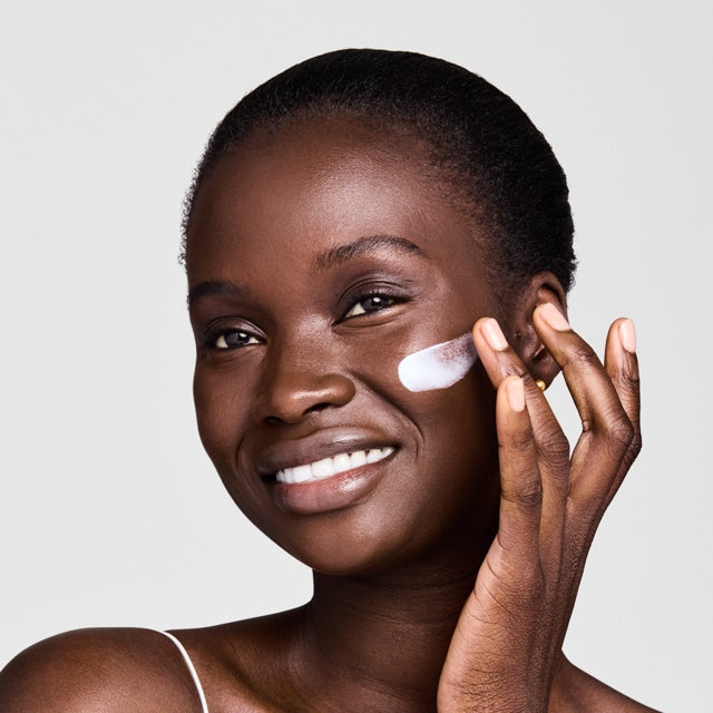 NightWear Plus Moisturiser Anti-Oxidant Night Detox Creme