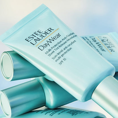 DayWear Multi-Protection Anti-Oxidant Sheer Tint Release Moisturiser SPF 15