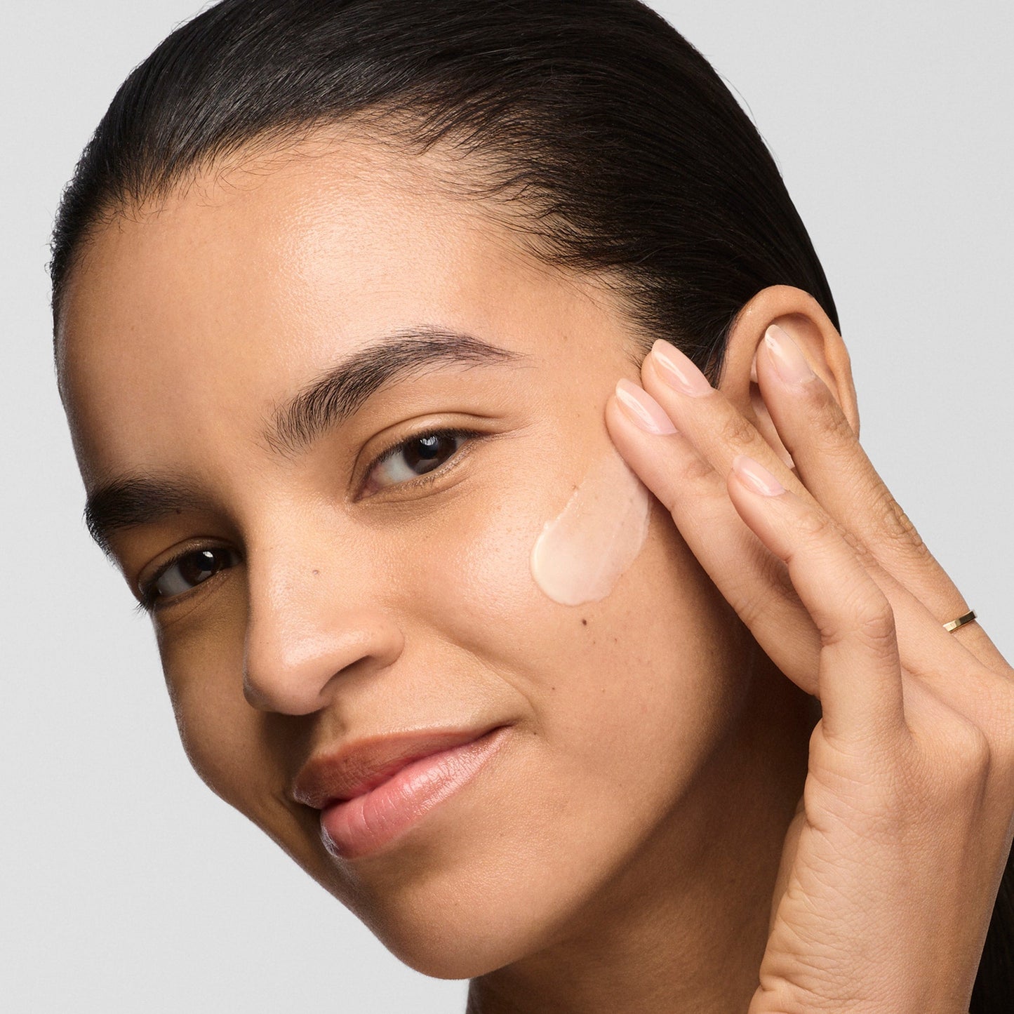 Revitalizing Supreme+ Bright  Radiance Power Soft Creme